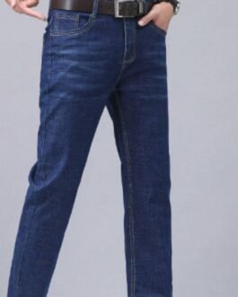 CLASSIC COMFORTABLE JEANS